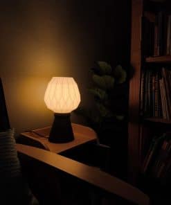 LUUMI Ori lamp with cone stand