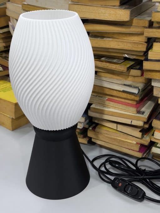 LUUMI Wave lamp with cone stand and long wire